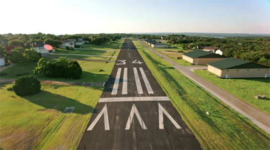 Lakeway Airport (KEXX)