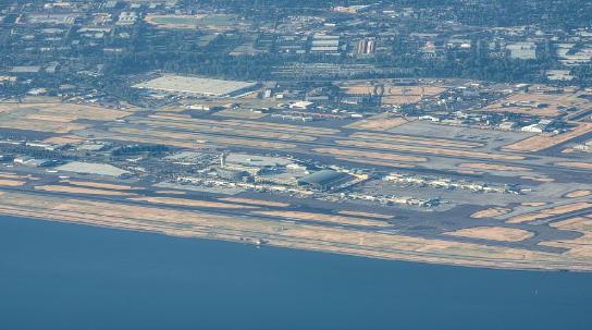 Portland International Airport ( KPDX)